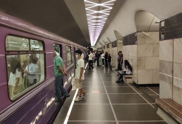 В Азербайджане сократилось количество пользователей метро