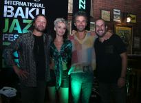 Девушка в джазе: турецкая певица Синем Исламоглу завораживает и манит в Баку (ВИДЕО/ФОТО)