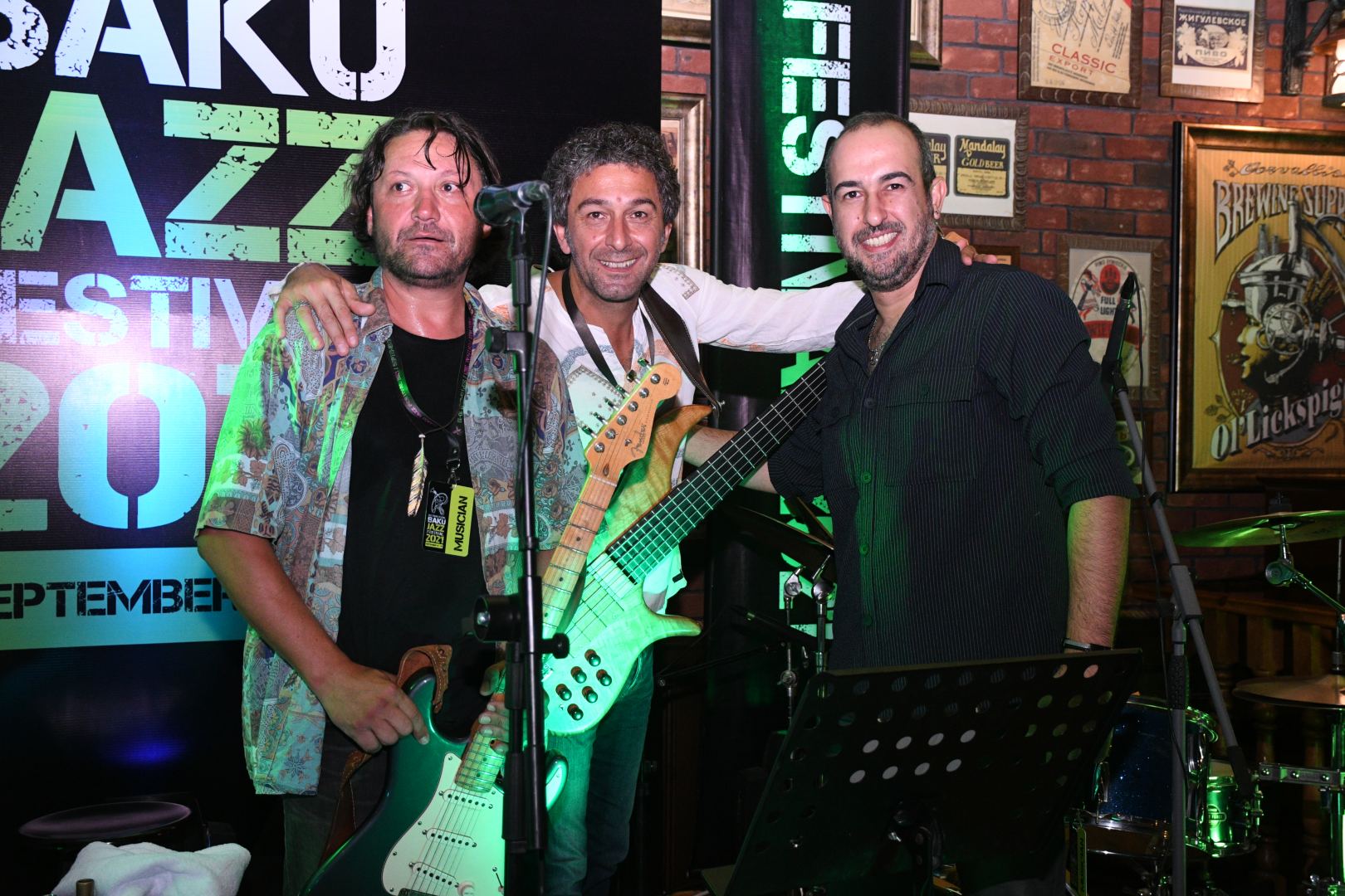 Яркое звучание, драйв и энергия – музыканты из Турции и Люксембурга исполняют джаз в Баку (ВИДЕО/ФОТО)