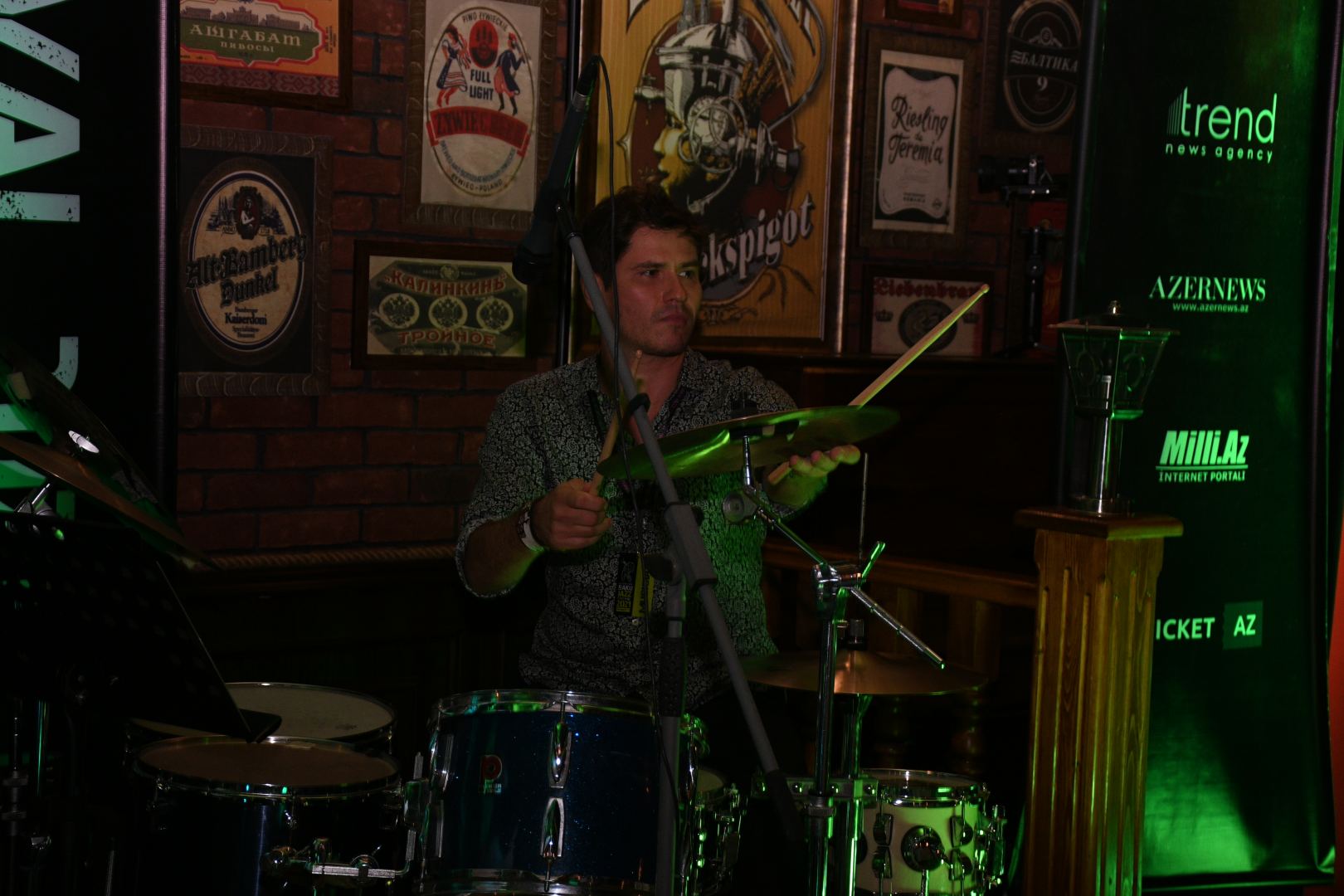 Яркое звучание, драйв и энергия – музыканты из Турции и Люксембурга исполняют джаз в Баку (ВИДЕО/ФОТО)