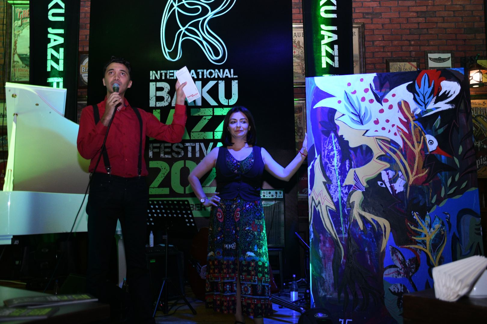 Исфар Сарабский за белым роялем – незабываемые мгновения Бакинского джаз-фестиваля (ФОТО/ВИДЕО)