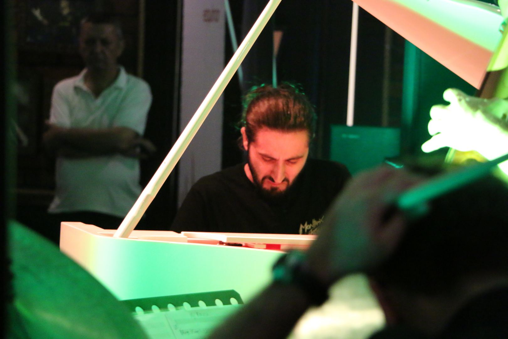 Массовый гипноз в Баку – это просто не поддается описанию словами… (ВИДЕО, ФОТО)