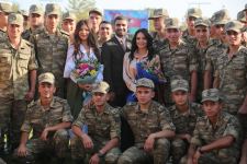 Популярные артисты поздравили азербайджанских курсантов (ФОТО)