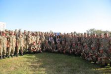 Популярные артисты поздравили азербайджанских курсантов (ФОТО)