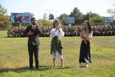 Популярные артисты поздравили азербайджанских курсантов (ФОТО)