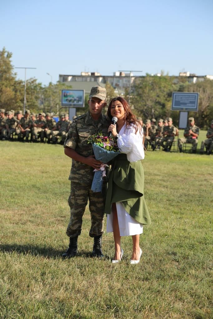 Популярные артисты поздравили азербайджанских курсантов (ФОТО)