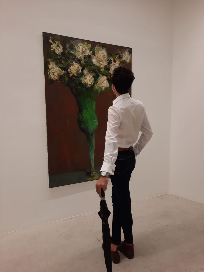 Азербайджанец дал карт-бланш французам, или Творческий порыв "в неположенных местах" Парижа (ФОТО)