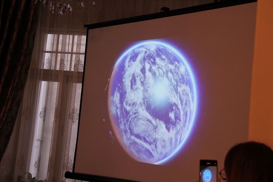 В Центре творчества Максуда Ибрагимбекова прошел вечер, посвященный 100-летию польского писателя-фантаста Станислава Лема (ФОТО)