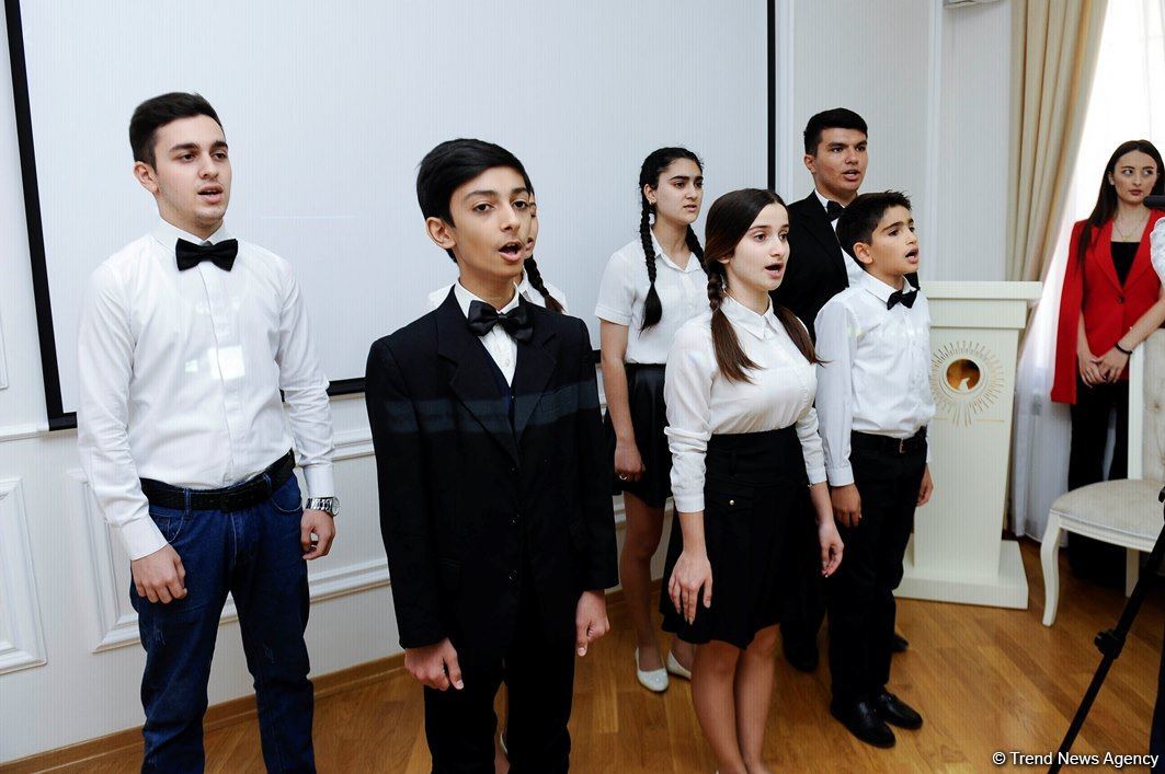 В Баку состоялась церемония гашения марок в честь Узеира Гаджибейли, изданных в Испании (ФОТО)