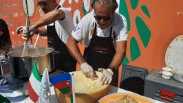 Аппетитными блюдами в Баку отметили Всемирный день риса (ФОТО)