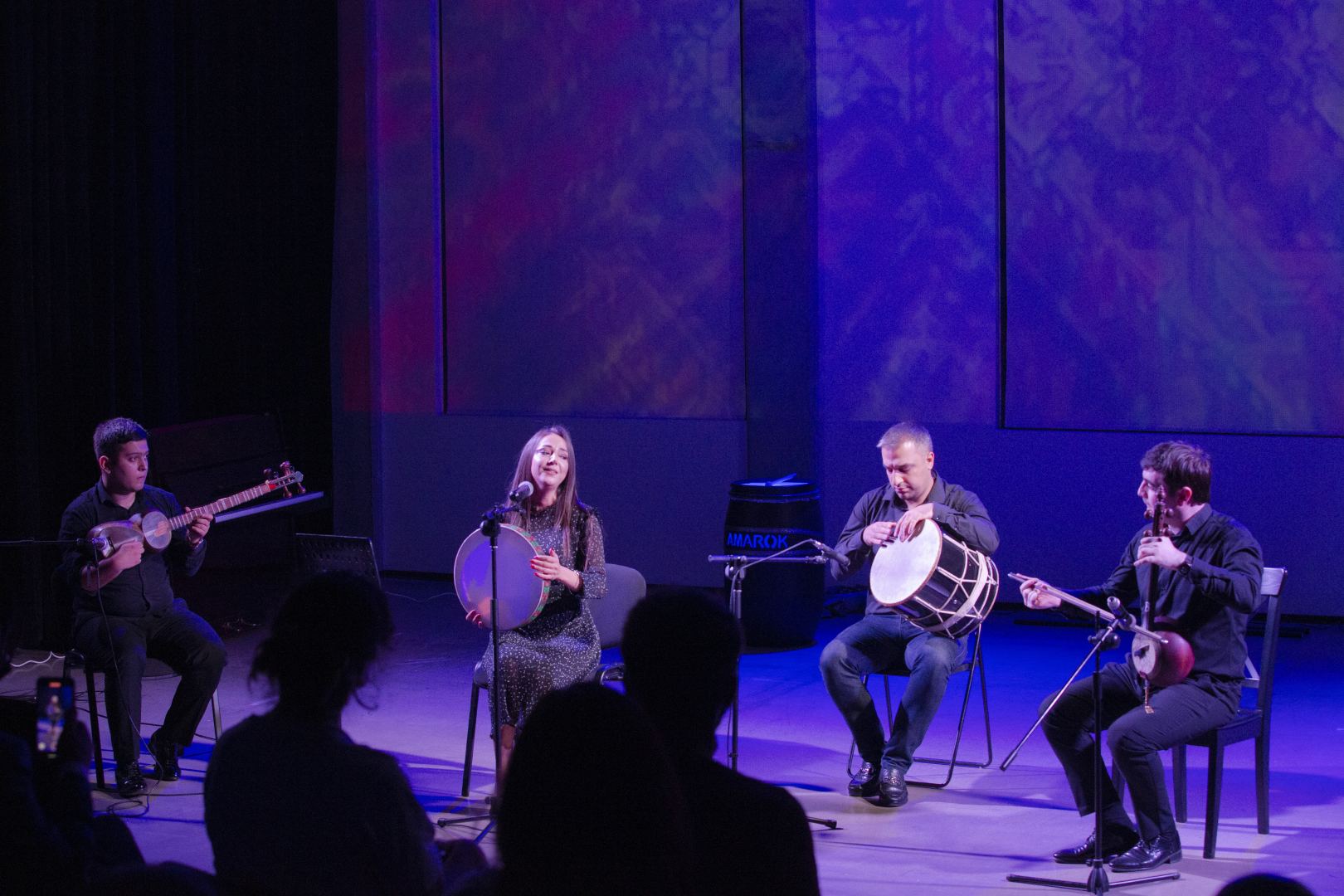 Увлекательное путешествие в мир национальной музыки и танцев на сцене YARAT (ФОТО)