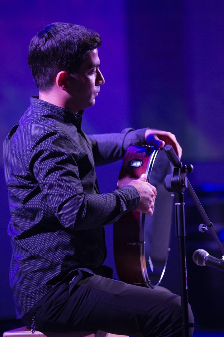 Увлекательное путешествие в мир национальной музыки и танцев на сцене YARAT (ФОТО)