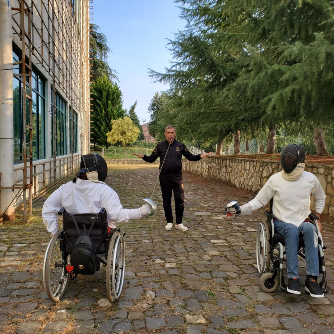 Азербайджанский Зорро и дочери-мушкетерши: Все началось с деревянного меча – интервью с Асафом Меликовым (ФОТО)