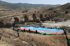 Азербайджанский Зорро и дочери-мушкетерши: Все началось с деревянного меча – интервью с Асафом Меликовым (ФОТО)