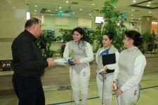 Азербайджанский Зорро и дочери-мушкетерши: Все началось с деревянного меча – интервью с Асафом Меликовым (ФОТО)