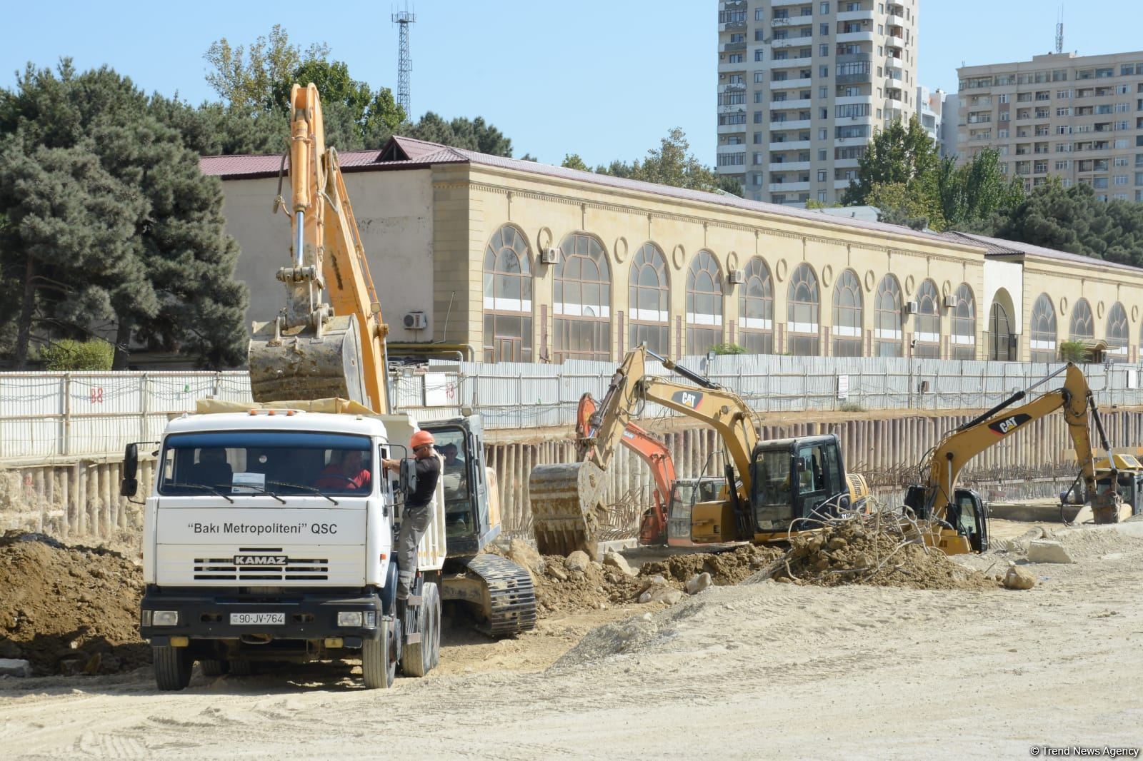Построен тоннель, который соединит две станции метро в Баку (ФОТО)
