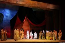 Театр в Баку открыл двери. Первый спектакль в период пандемии (ФОТО/ВИДЕО)