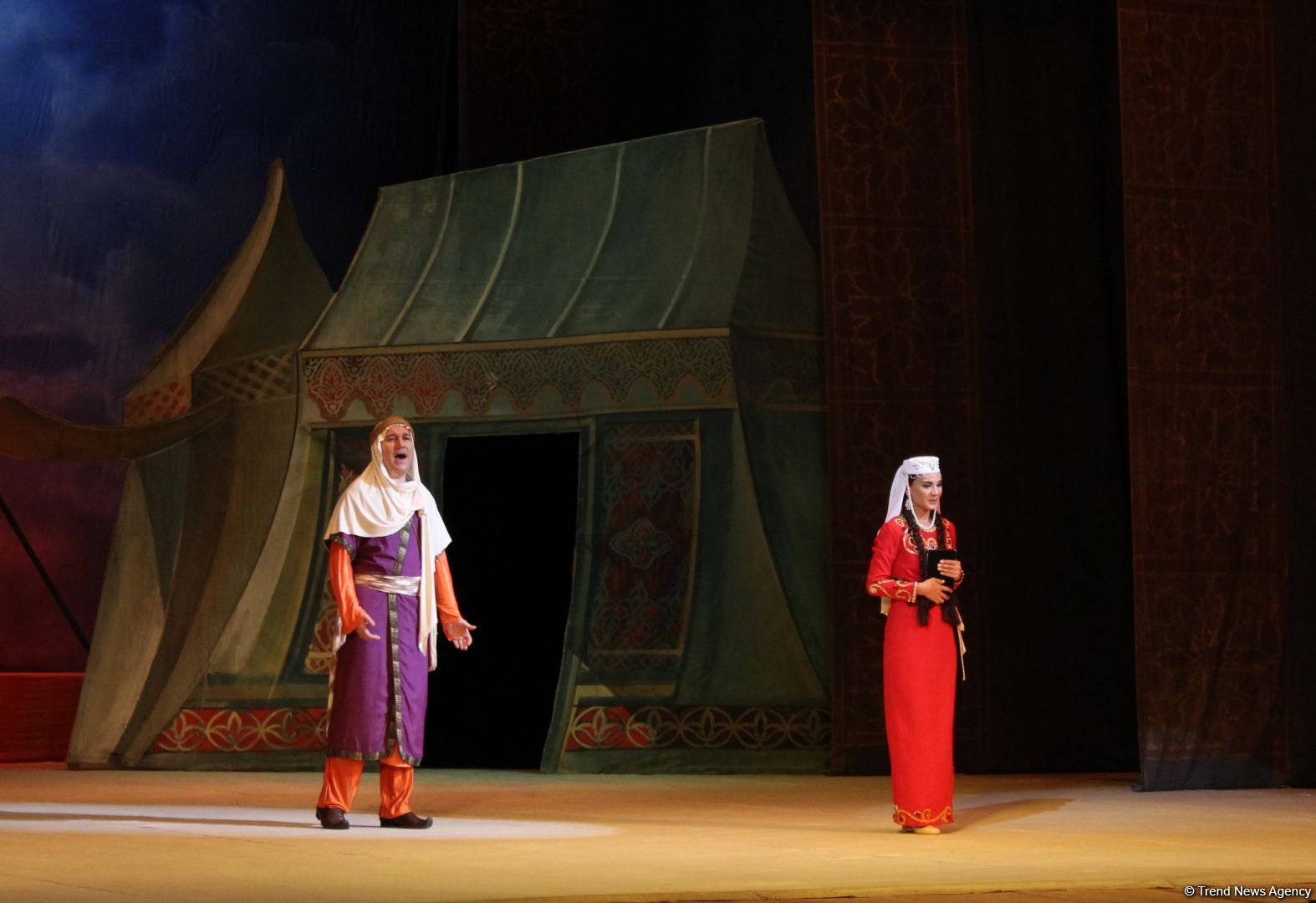 Театр в Баку открыл двери. Первый спектакль в период пандемии (ФОТО/ВИДЕО)