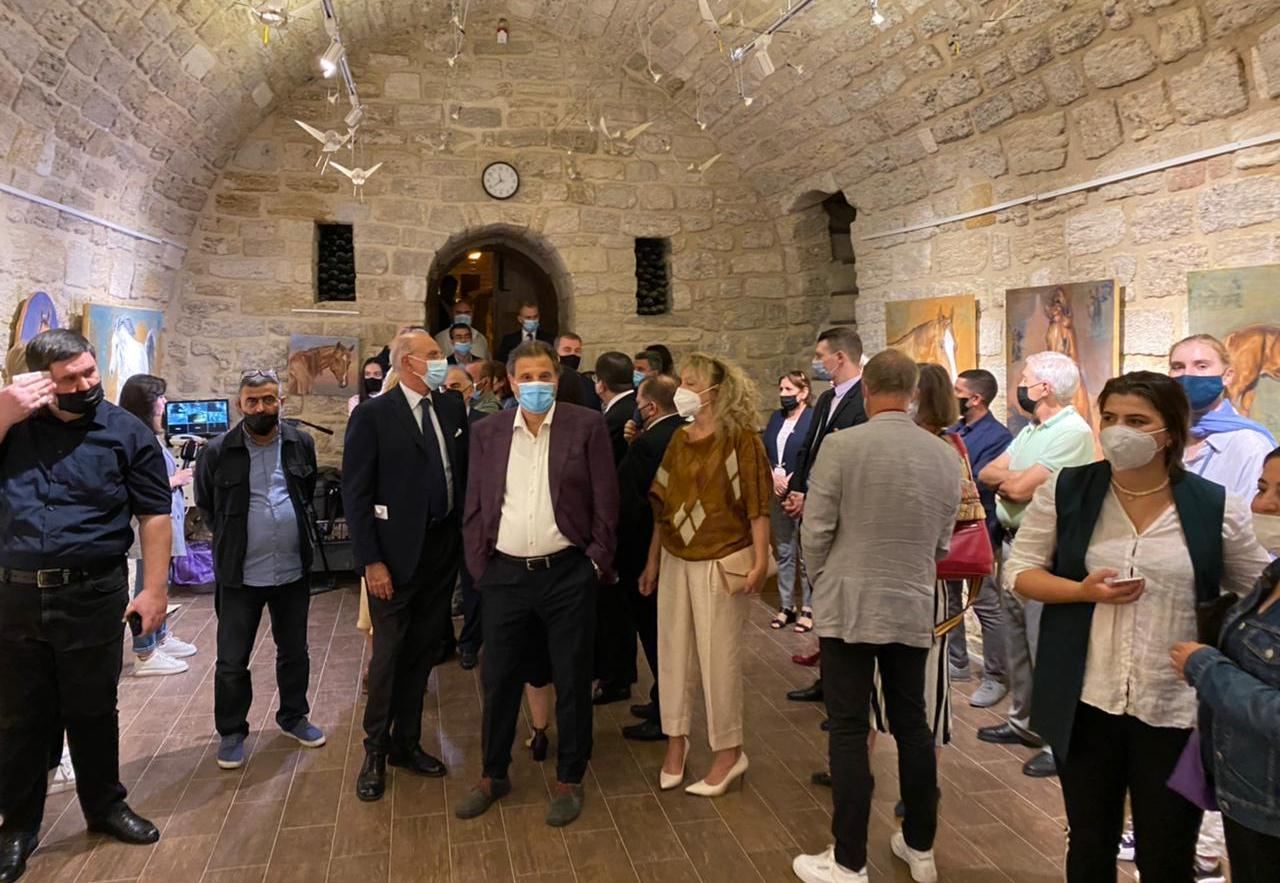 Из Латвии в Азербайджан на Карабахских скакунах (ФОТО/ВИДЕО)