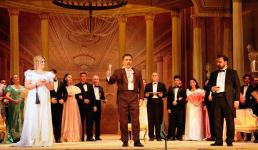 Любовь азербайджанца и полячки, или Дама с камелиями (ФОТО/ВИДЕО)