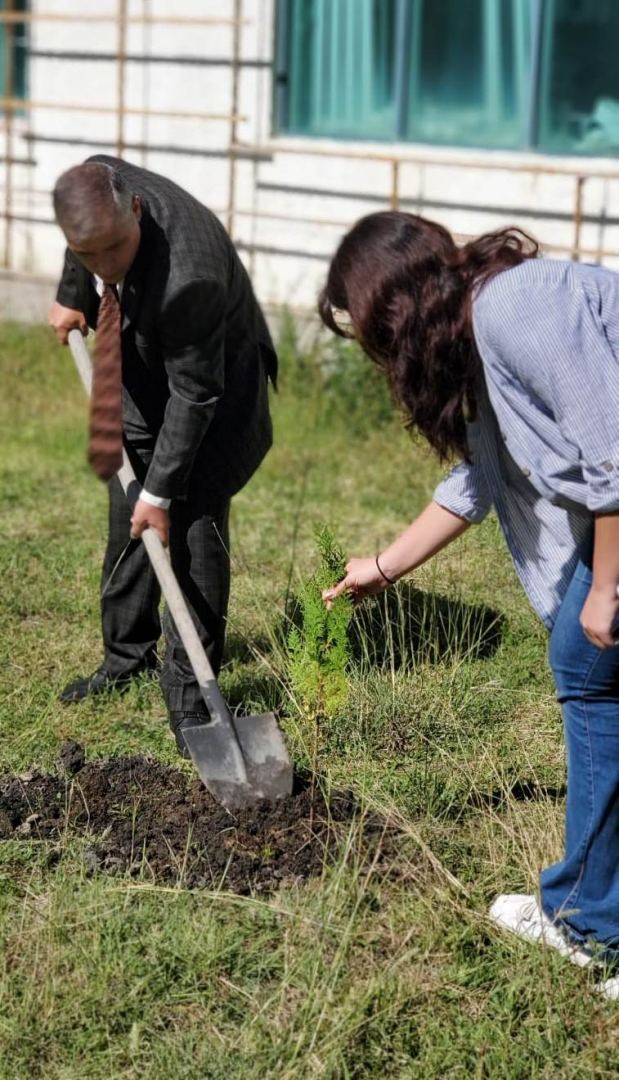 Представители Федерации фехтования инвалидов-колясочников почтили память шехидов в Загатале (ФОТО)