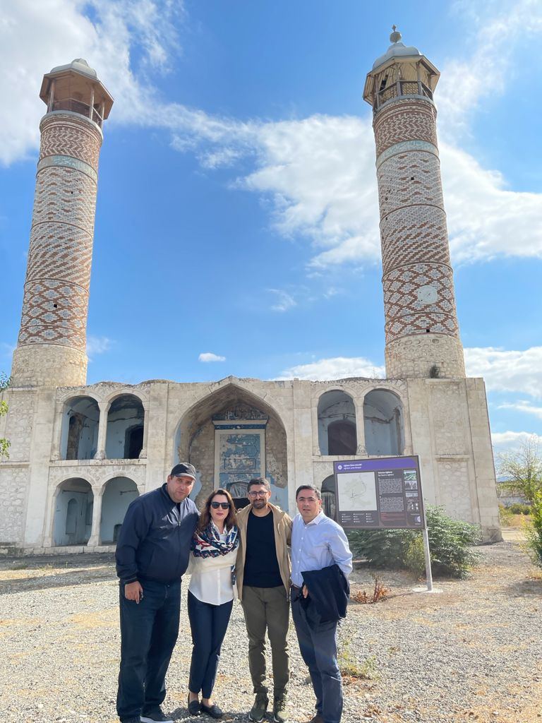 Фонд возрождения Карабаха организовал поездку в Агдам делегации Азербайджано-американской торговой палаты (ФОТО)