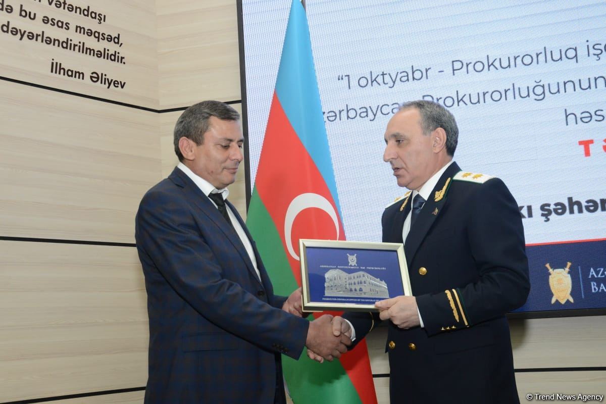 АМИ Trend удостоено награды Генпрокуратуры Азербайджана (ФОТО)