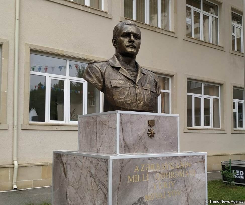 В Баку состоялось торжественное открытие бюста Национального героя Азербайджана Юрия Ковалева (ФОТО/ВИДЕО)