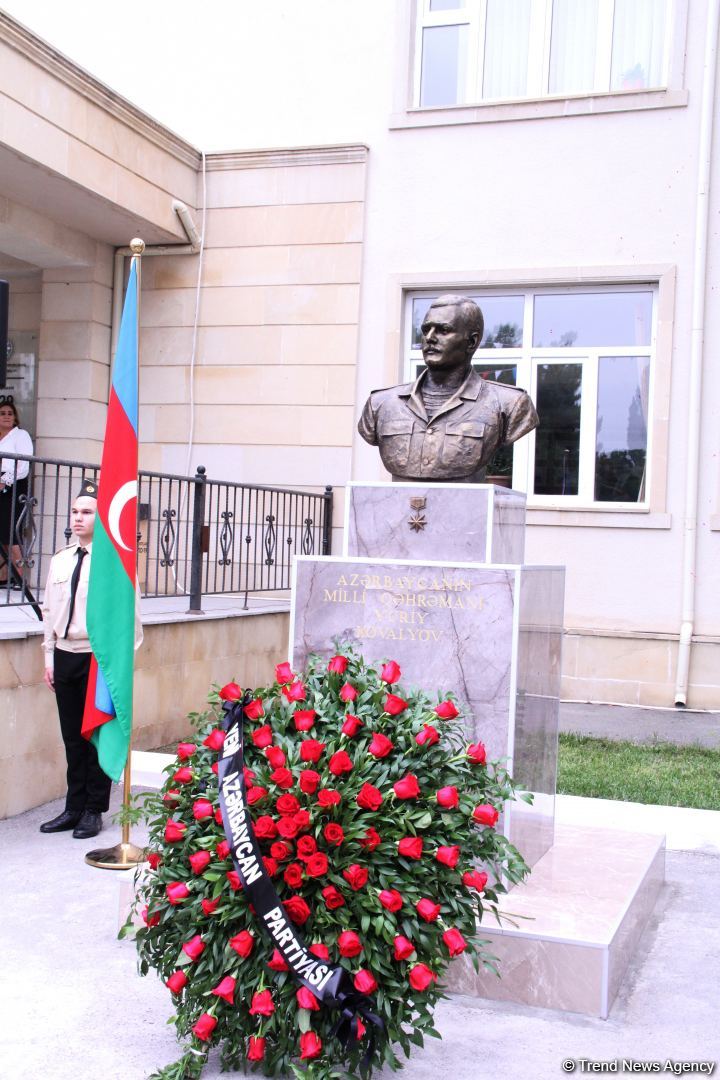 В Баку состоялось торжественное открытие бюста Национального героя Азербайджана Юрия Ковалева (ФОТО/ВИДЕО)