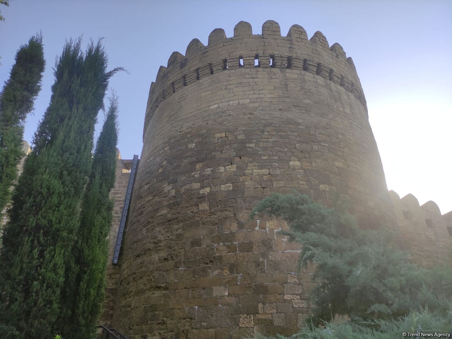 В Баку завершается реставрация крепостных стен Ичеришехер (ФОТО)