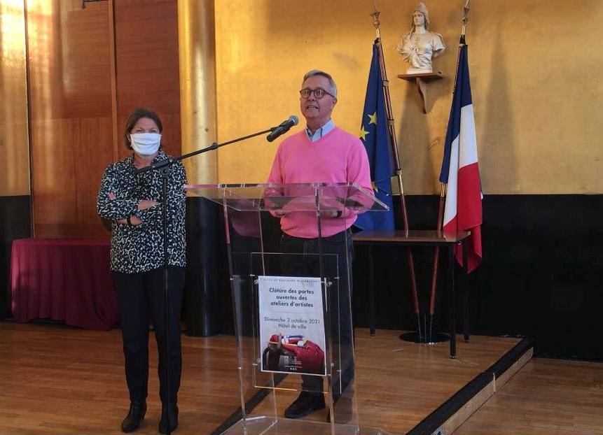 В мэрии Булонь-Бийанкур представлены картины азербайджанской художницы (ФОТО/ВИДЕО)