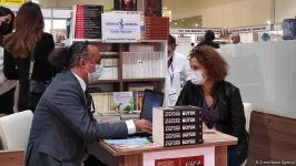 Рай для книголюбов! Состоялось торжественное открытие Бакинской международной книжной выставки-ярмарки (ФОТО)
