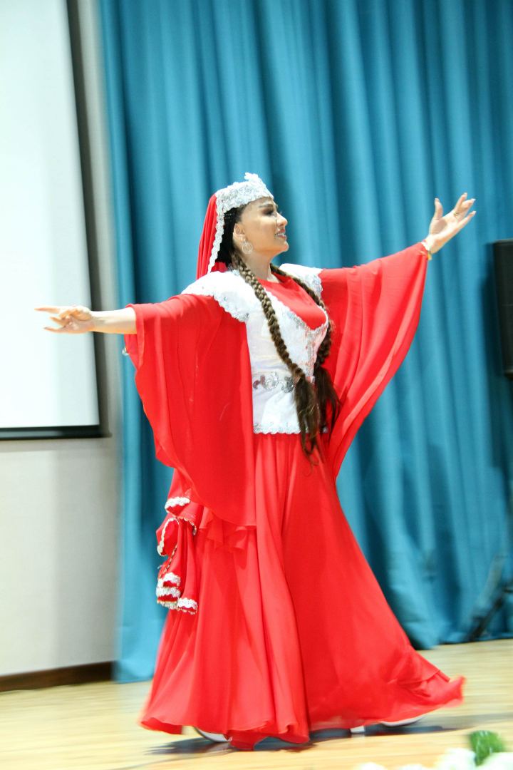 В Высшем военном училище имени Гейдара Алиева прошел концерт, посвященный Международному дню учителя (ФОТО)