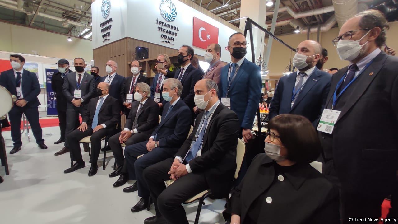 Рай для книголюбов! Состоялось торжественное открытие Бакинской международной книжной выставки-ярмарки (ФОТО)