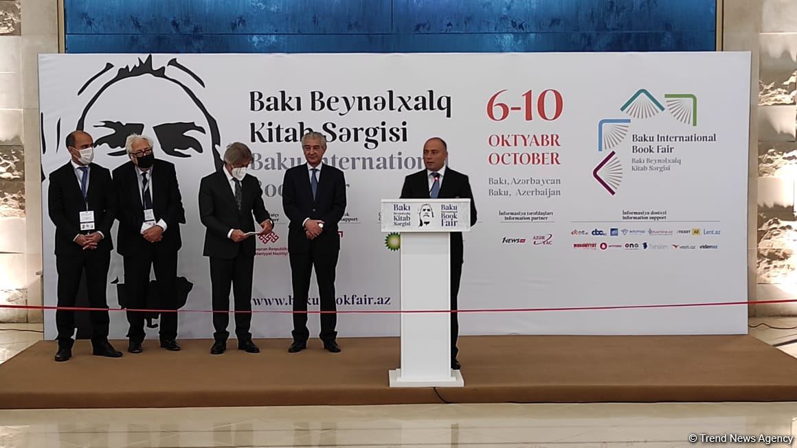 Рай для книголюбов! Состоялось торжественное открытие Бакинской международной книжной выставки-ярмарки (ФОТО)
