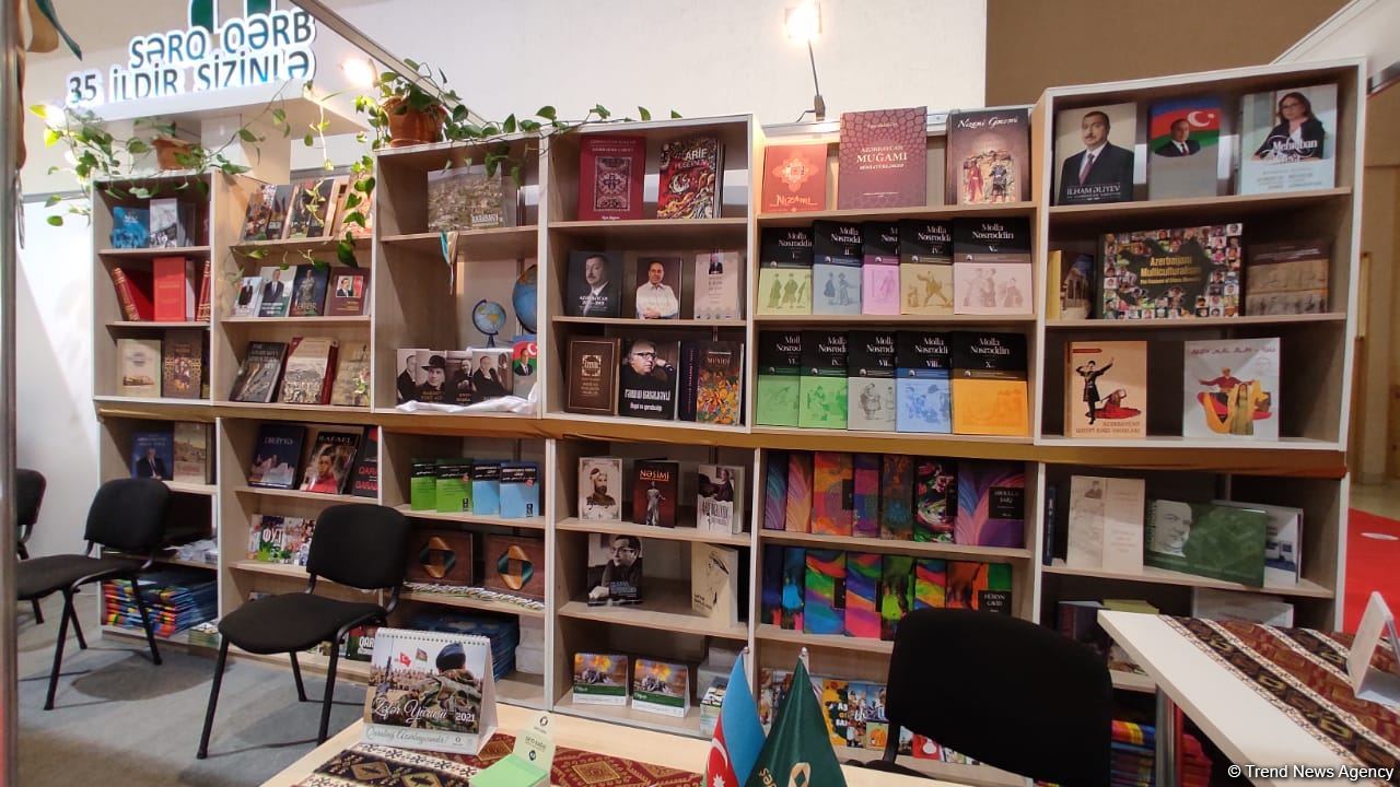 Рай для книголюбов! Состоялось торжественное открытие Бакинской международной книжной выставки-ярмарки (ФОТО)