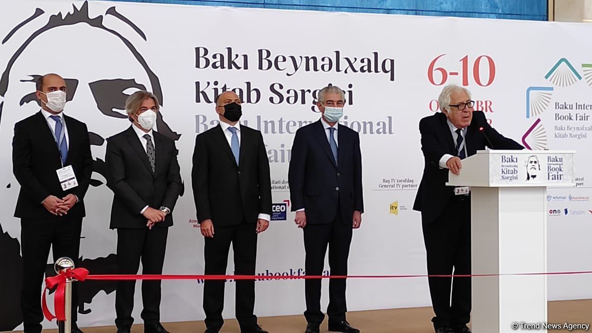 Рай для книголюбов! Состоялось торжественное открытие Бакинской международной книжной выставки-ярмарки (ФОТО)