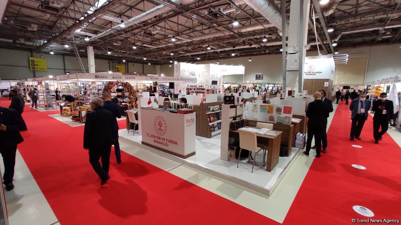 Рай для книголюбов! Состоялось торжественное открытие Бакинской международной книжной выставки-ярмарки (ФОТО)