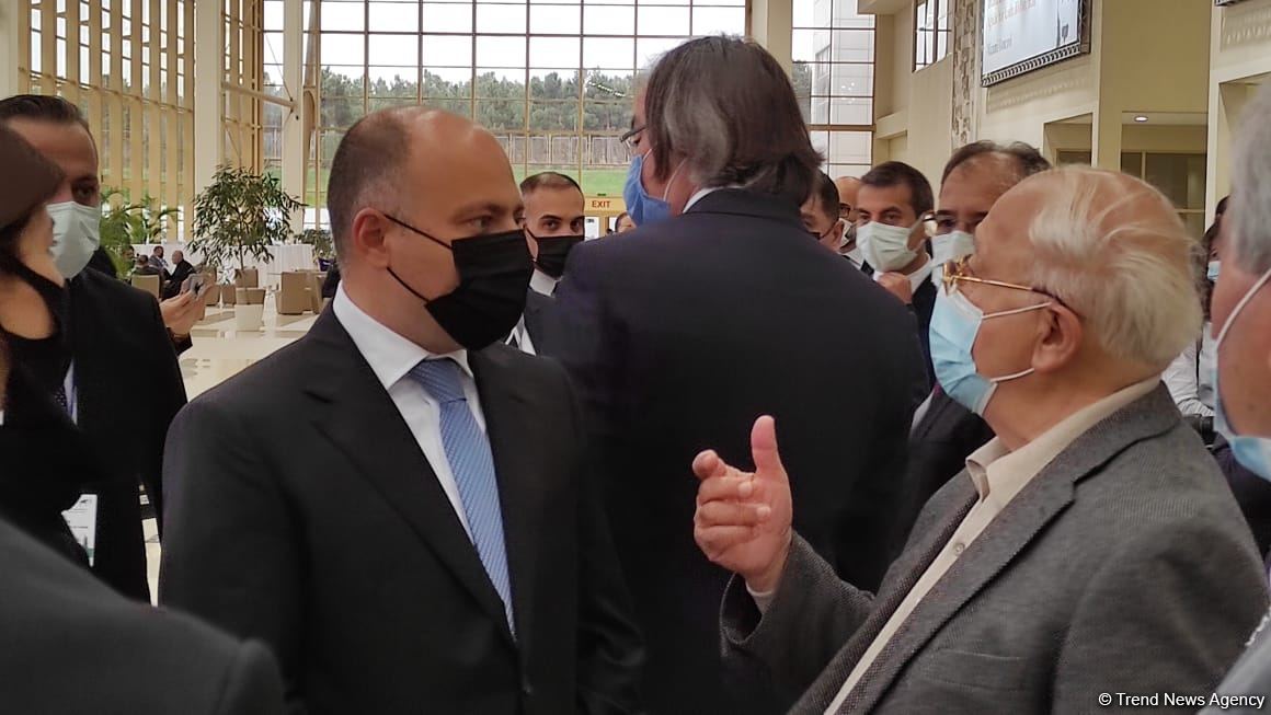 Рай для книголюбов! Состоялось торжественное открытие Бакинской международной книжной выставки-ярмарки (ФОТО)