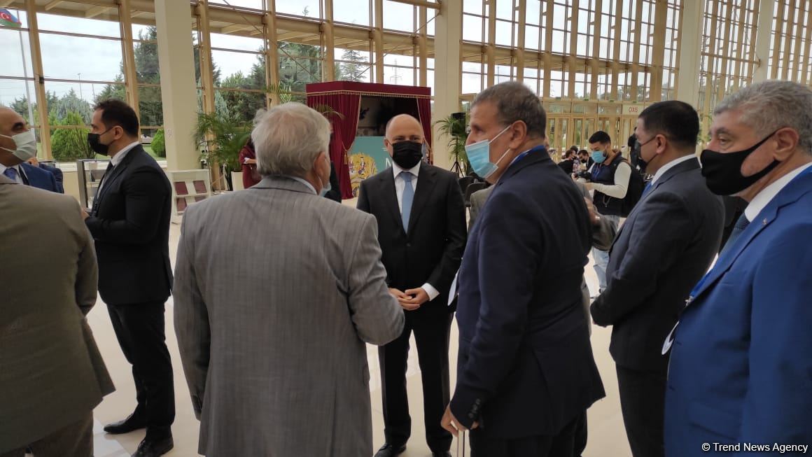 Рай для книголюбов! Состоялось торжественное открытие Бакинской международной книжной выставки-ярмарки (ФОТО)