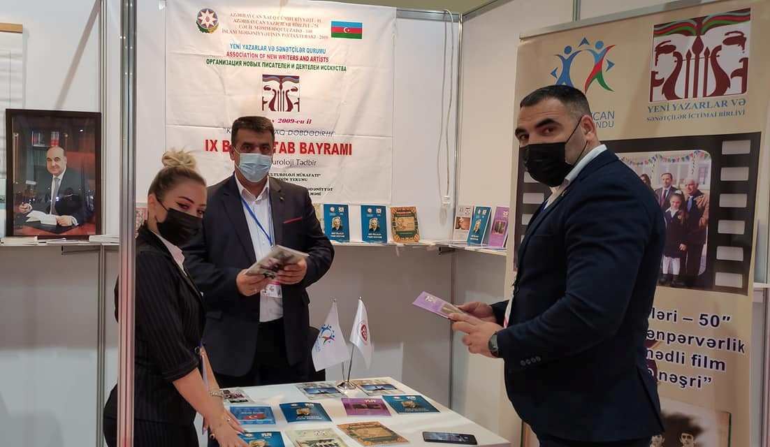 Что связало Шерлока Холмса и Низами Гянджеви, или почему в аду повеяло прохладой (ВИДЕО, ФОТО)