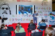 Что связало Шерлока Холмса и Низами Гянджеви, или почему в аду повеяло прохладой (ВИДЕО, ФОТО)