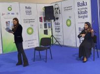 Что связало Шерлока Холмса и Низами Гянджеви, или почему в аду повеяло прохладой (ВИДЕО, ФОТО)