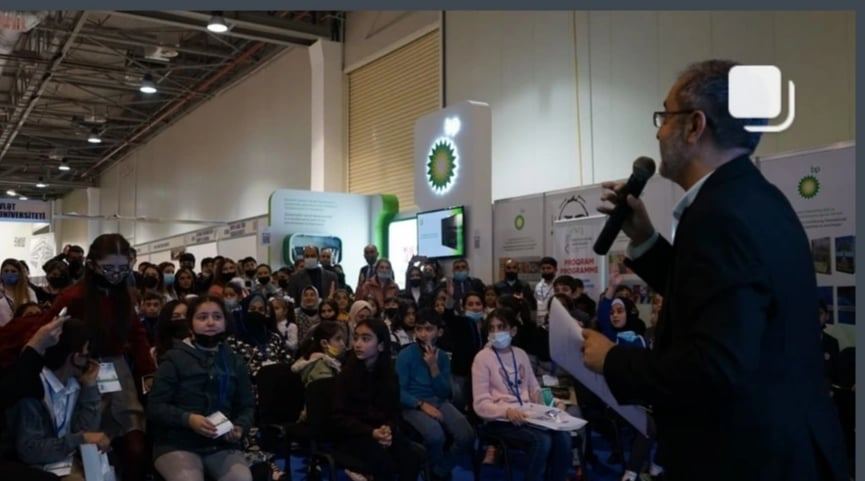 Что связало Шерлока Холмса и Низами Гянджеви, или почему в аду повеяло прохладой (ВИДЕО, ФОТО)