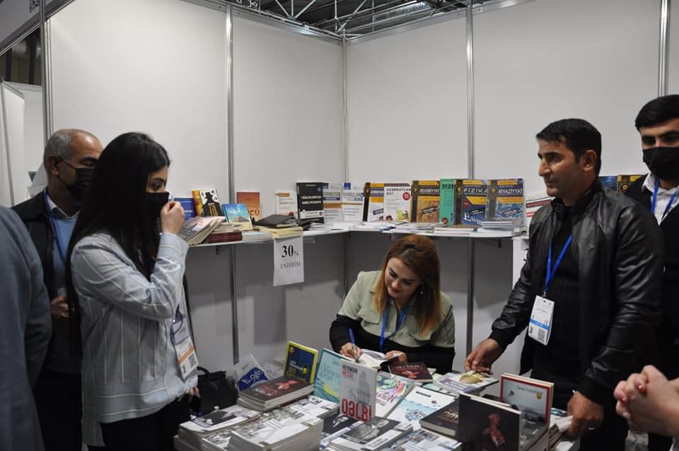 "Семь красавиц", лауреат Нобелевской премии, искусство оружия… - Баку собирает друзей (ФОТО)