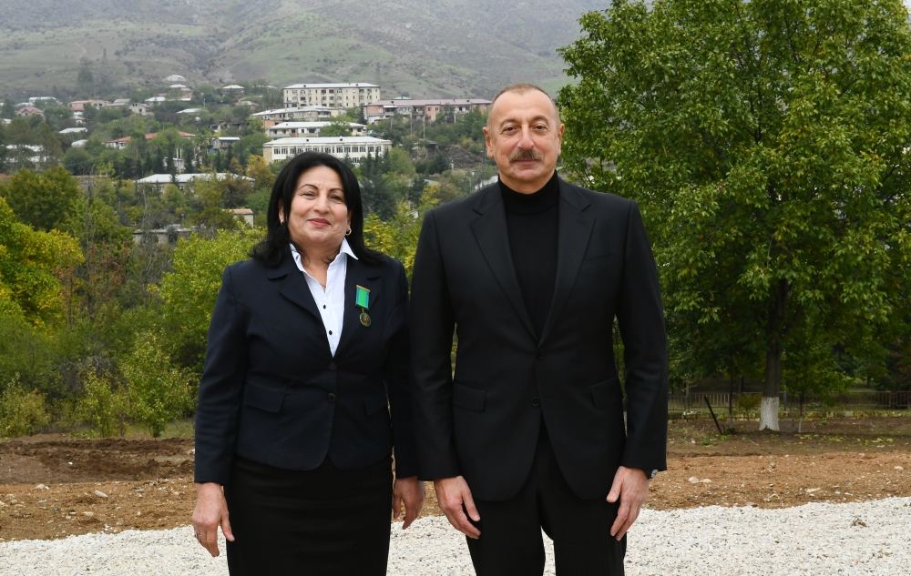 Президент Ильхам Алиев встретился с представителями общественности Ходжавендского района (ФОТО/ВИДЕО)