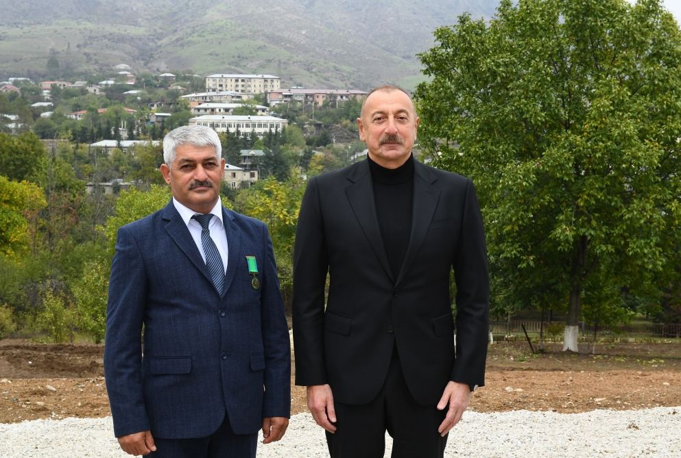 Президент Ильхам Алиев встретился с представителями общественности Ходжавендского района (ФОТО/ВИДЕО)