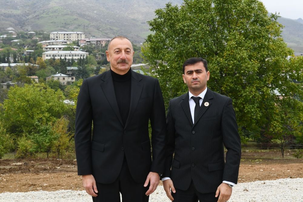 Президент Ильхам Алиев встретился с представителями общественности Ходжавендского района (ФОТО/ВИДЕО)