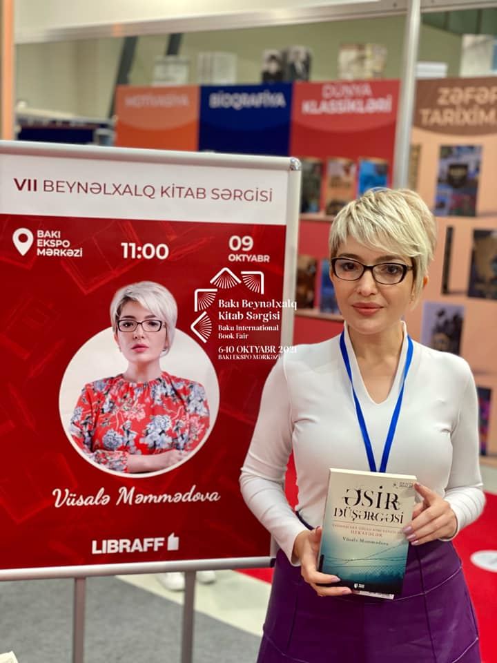 Жених и невеста создали семью на книжной выставке в Баку, ковер любви, "аппетитные" издания… (ФОТО)