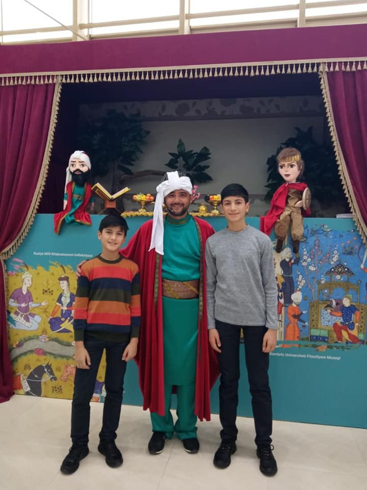 Жених и невеста создали семью на книжной выставке в Баку, ковер любви, "аппетитные" издания… (ФОТО)